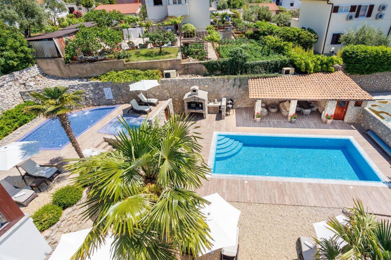 Petra Krk Apartment Krk Town