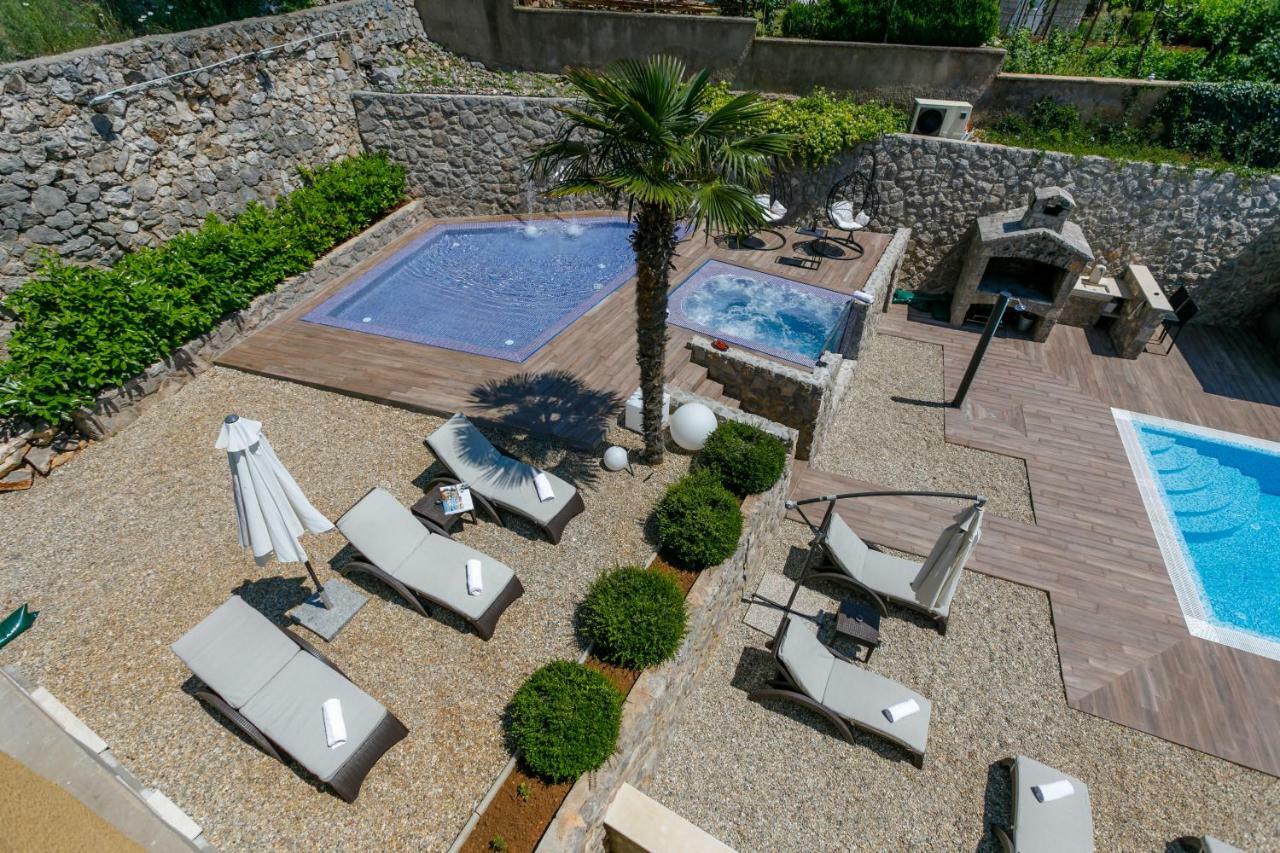 Petra Krk Apartment